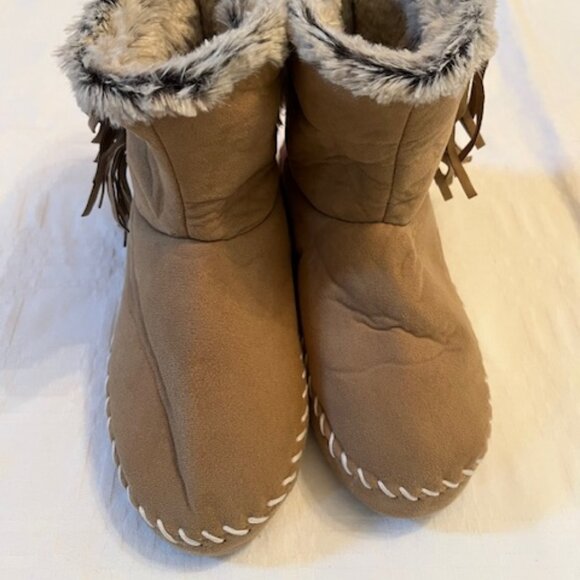 DEARFOAMS | Moccasins Tan with tassels Fabric back-NEW w/o Box - Picture 3 of 11